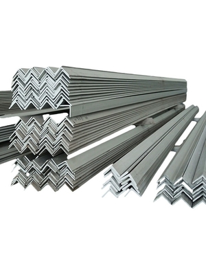 الصلب ذو الزاوية المنخفضة الكربونية المتساوية لصناعات البناء الصف Q195-Q420 سلسلة 56 * 6mm