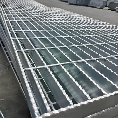 الممر الحديدي المسالك الأرضية الشبكية مع 50mm Pitch وشهادة ISO9001