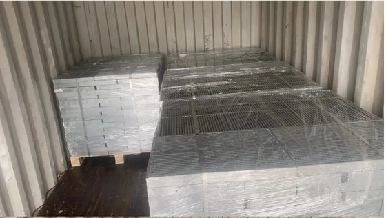 1m x 1m الحديد الشبكية حمامة أرضية الشواية مع 50mm عبر شريط مساحة التصميم الصناعي