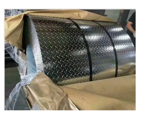 ISO9001 معتمد DX51D صفيحة الفولاذ المصنوعة من نمط معدني 5.75 * 1250mm Z41-Z60 الطلاء