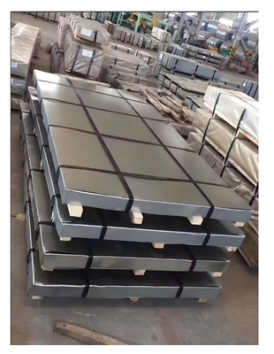طبقة الزنك 40g / m2 يمكن تخصيصها لوحة الفولاذ المصنوعة من نمط معدني 5.75 * 1250mm لللحام