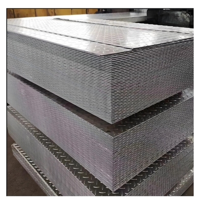 الصفيحة الفولاذية المصنعة مع 40g / m2 طبقة الزنك وحجم مخصص 1250/1000mm