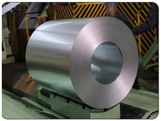 2.75*1500mm صفيحة الفولاذ المغلفة للبناء في غير المزروعة والصناعة الحارة على أساس