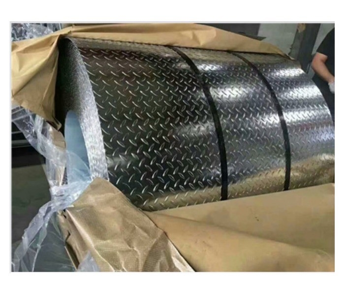 40g/m2 طبقة الزنك المعدنية الصلبية مع 13.75mm السماكة